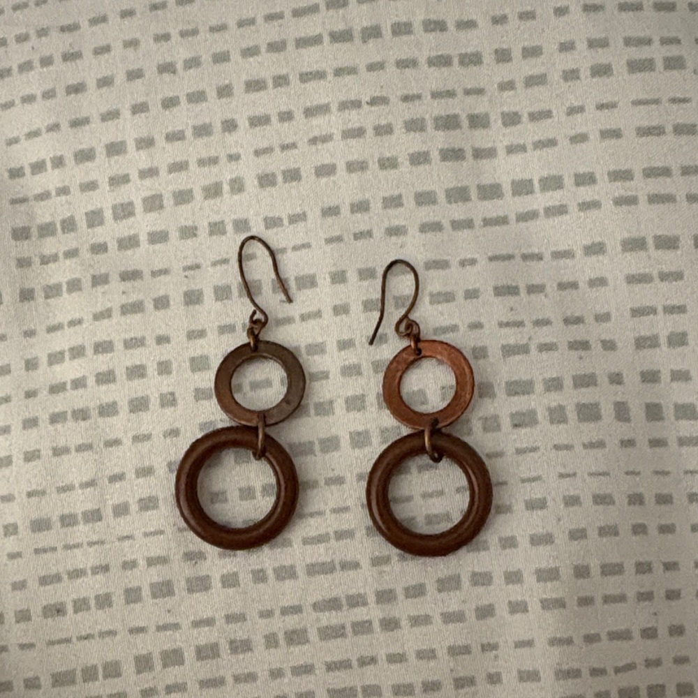SOLD‼️Vintage Brown Circular Earrings